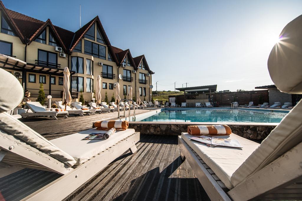 Conacul Archia Hotel Deva Buitenkant foto